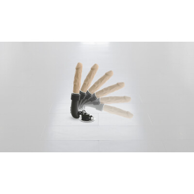 Starker Stoßvibrator im Penis-Look: RC Fucking Machine Flesh von You2Toys - RC Fucking Machine Flesh – Stoßvibrator mit Fernbedienung &amp; Saugfuß | You2Toys