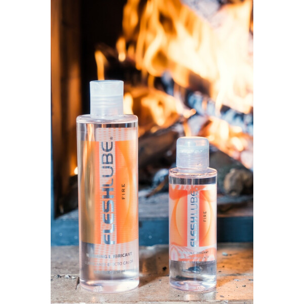 Fleshlight FleshLube Fire - Wasserbasiertes Gleitgel - Wärme-Effekt -  250 ml