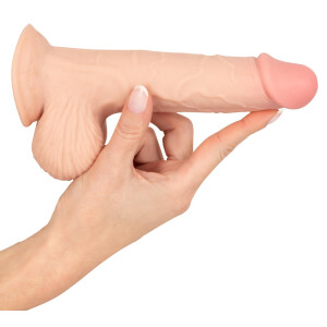 Biegsamer Naturdildo mit starkem Saugfuß