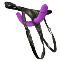 Strap-on mit herausnehmbarem Doppeldildo